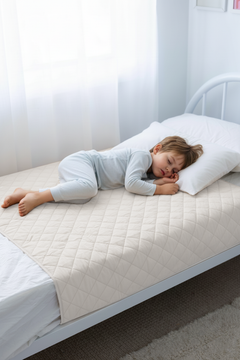 Rudie Baby leakproof bed guard lifestyle illustration