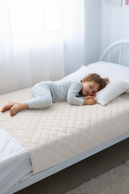 Rudie Baby leakproof bed guard lifestyle illustration