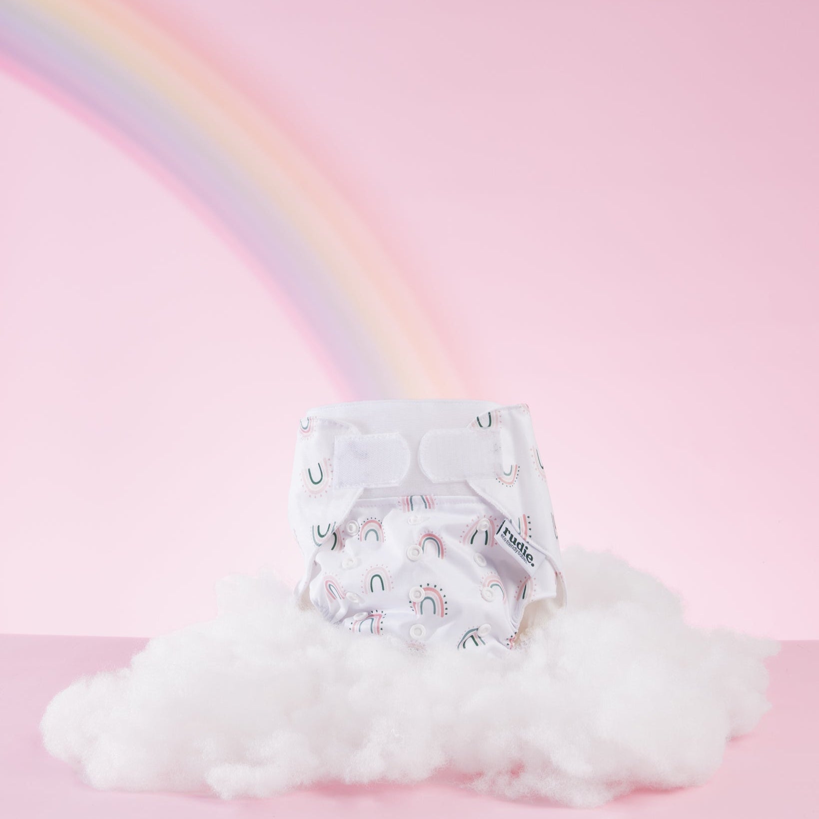 Rudie Baby DryStart toilet training diaper, feature creative